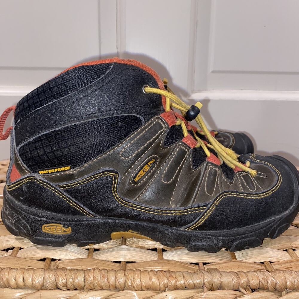 KEEN Pagosa Waterproof Hiking Boots Kids Sz 3 Brown Yellow Orange Bungee Lace